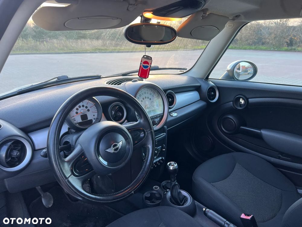 MINI Cooper - 10