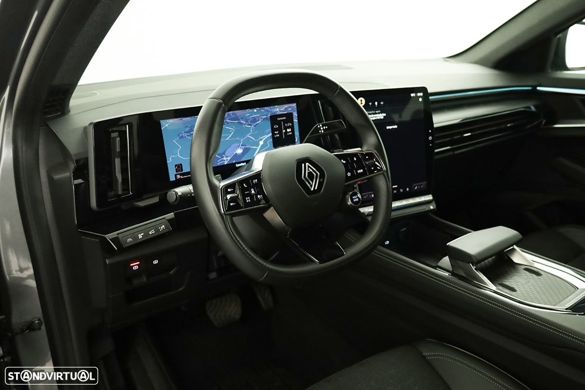 Renault Austral 1.3 Mild Hybrid Iconic Auto - 7