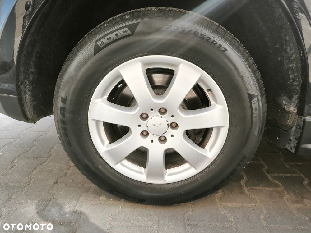 Mercedes-Benz ML - 37