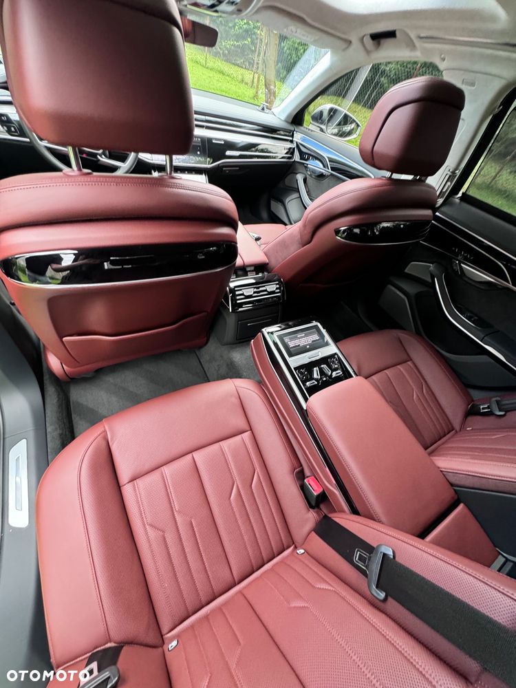 Audi S8 - 9