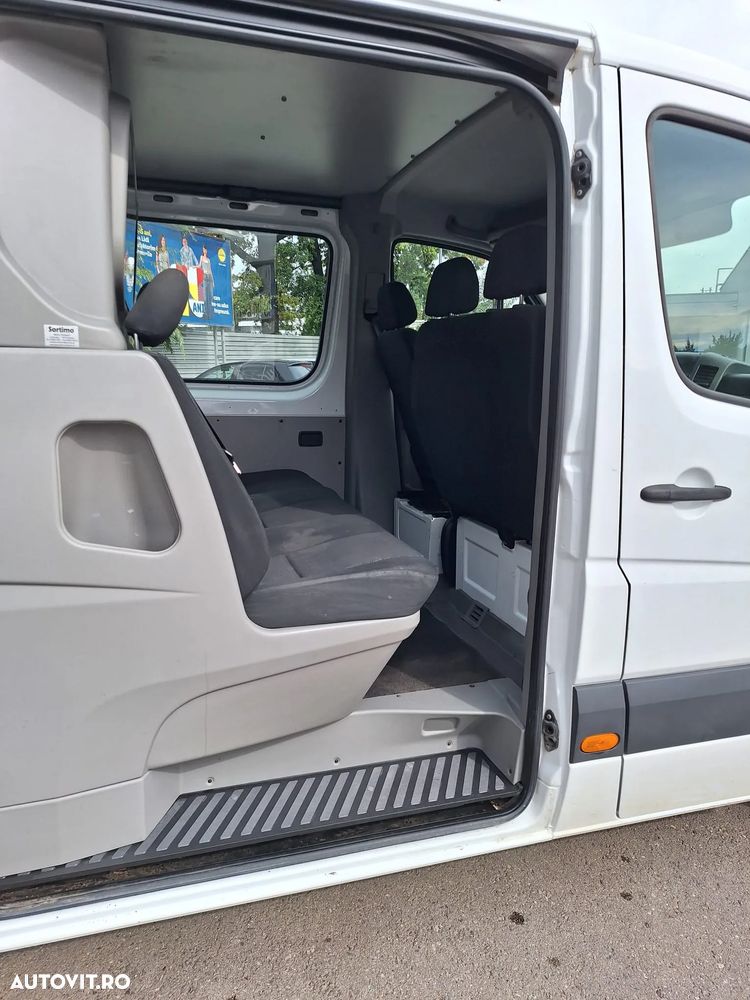 Mercedes-Benz Sprinter - 20