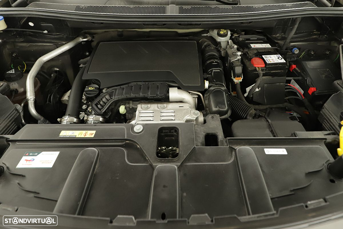 Peugeot 3008 1.2 PureTech GT EAT8 - 26
