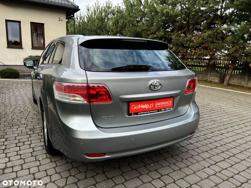 Toyota Avensis Combi 1.8 Multidrive S Executive - 7