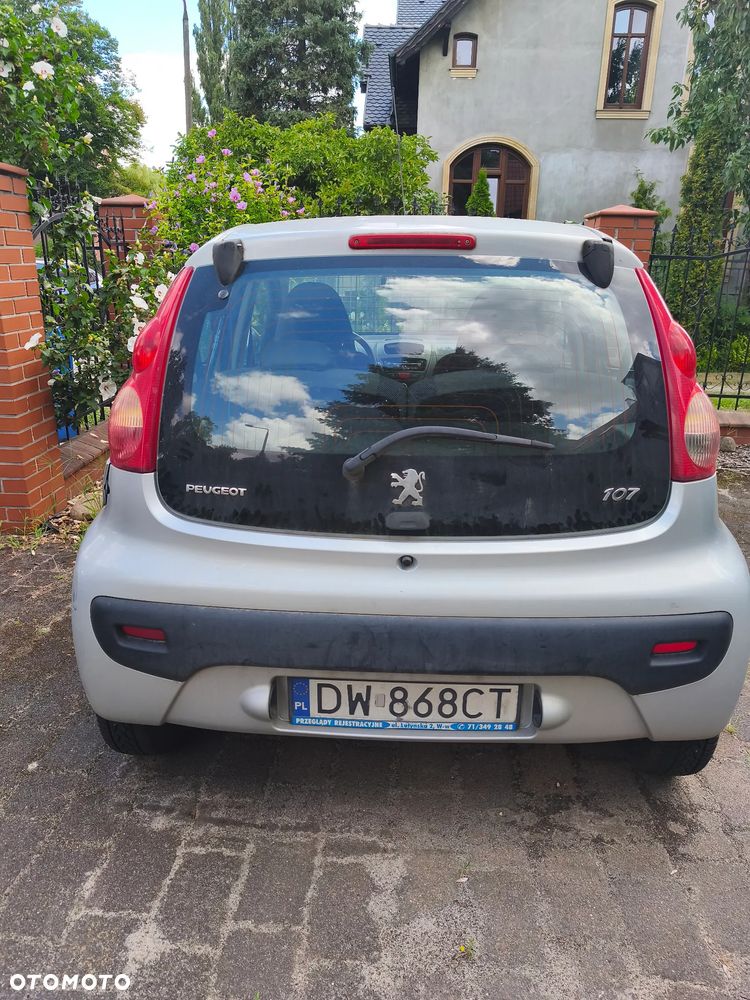 Peugeot 107 - 4