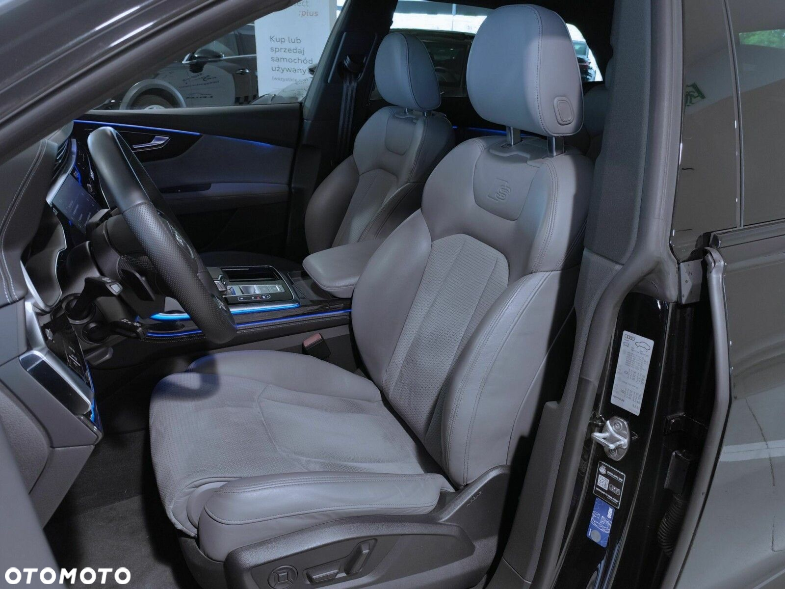 Audi Q8 - 21