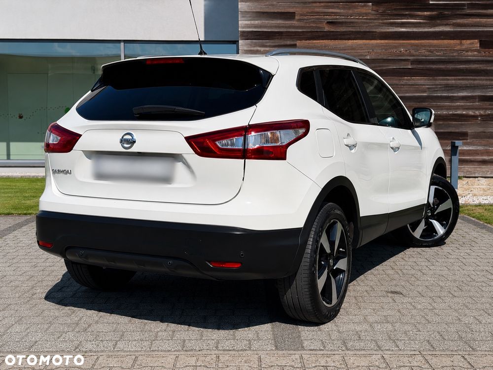 Nissan Qashqai 1.6 DIG-T Tekna - 10