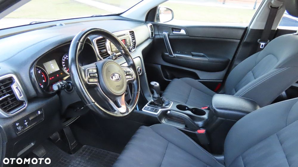 Kia Sportage 1.6 GDI 2WD Attract - 14