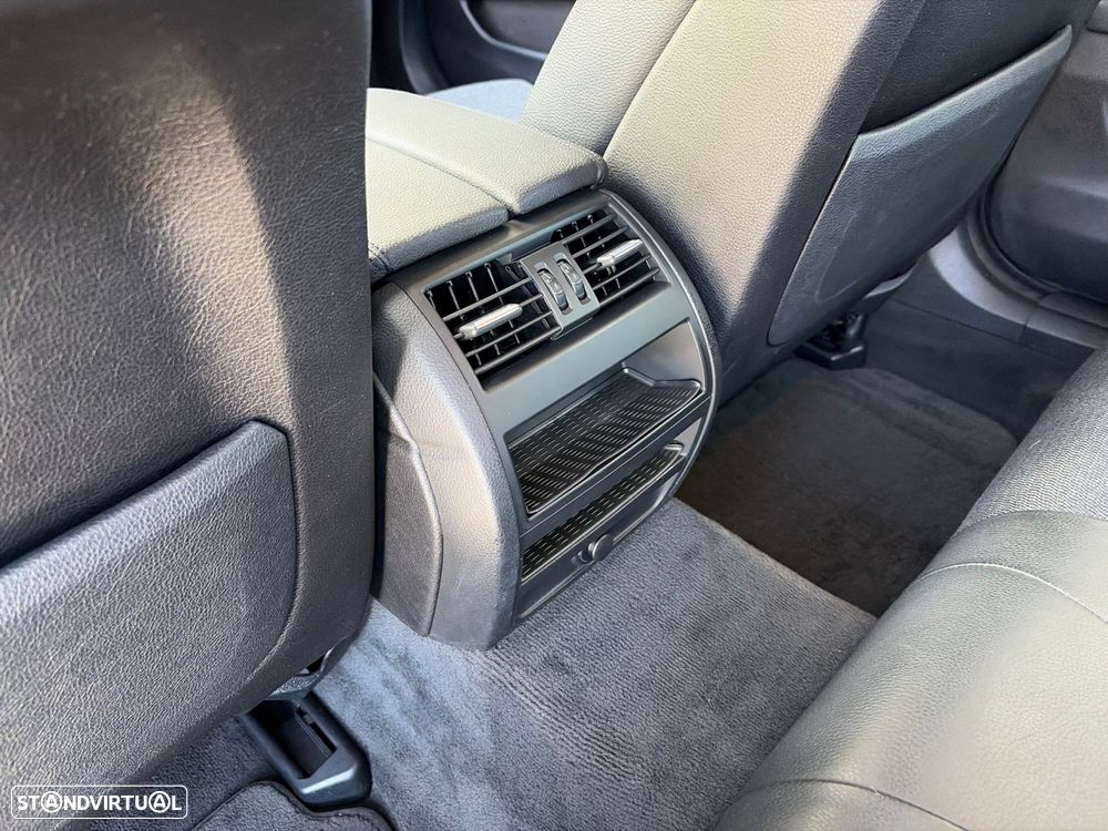 BMW 520 d Line Luxury - 12