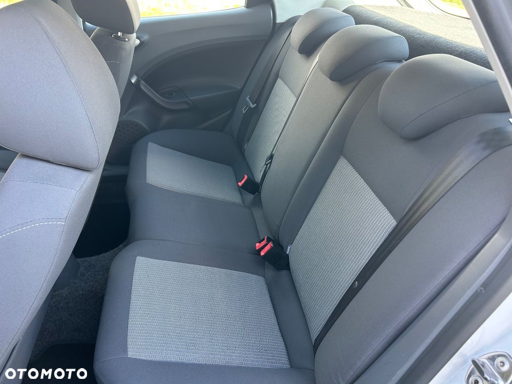 Seat Ibiza 1.4 16V Style - 11