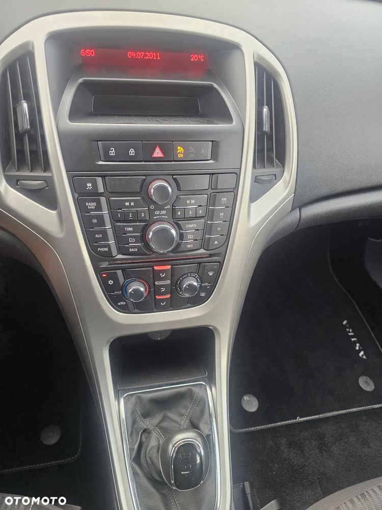 Opel Astra 1.6 Edition Sport - 9