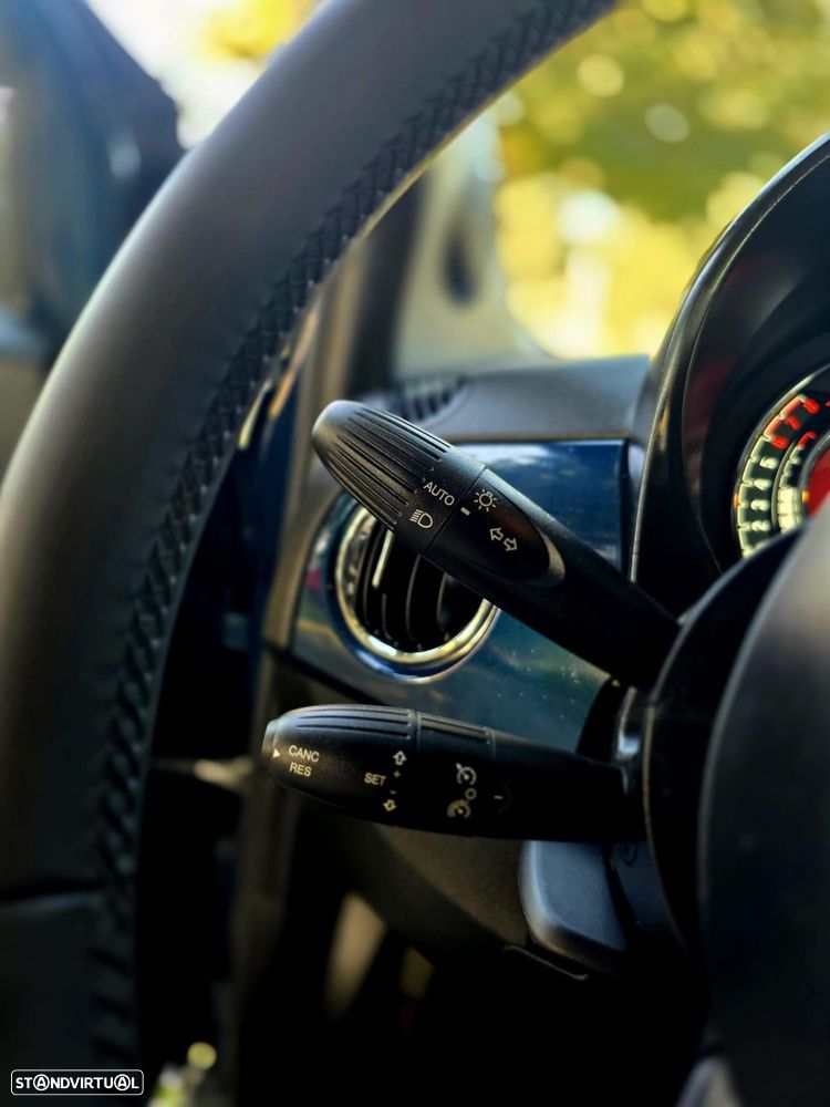 Fiat 500 1.0 Hybrid - 12