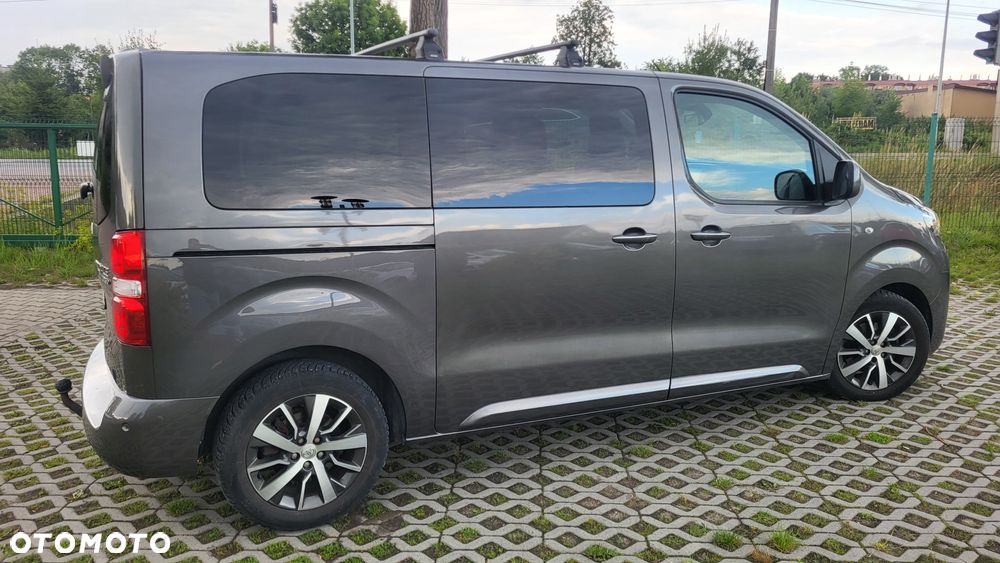 Toyota Proace Verso 2.0 D4-D Medium Family - 17