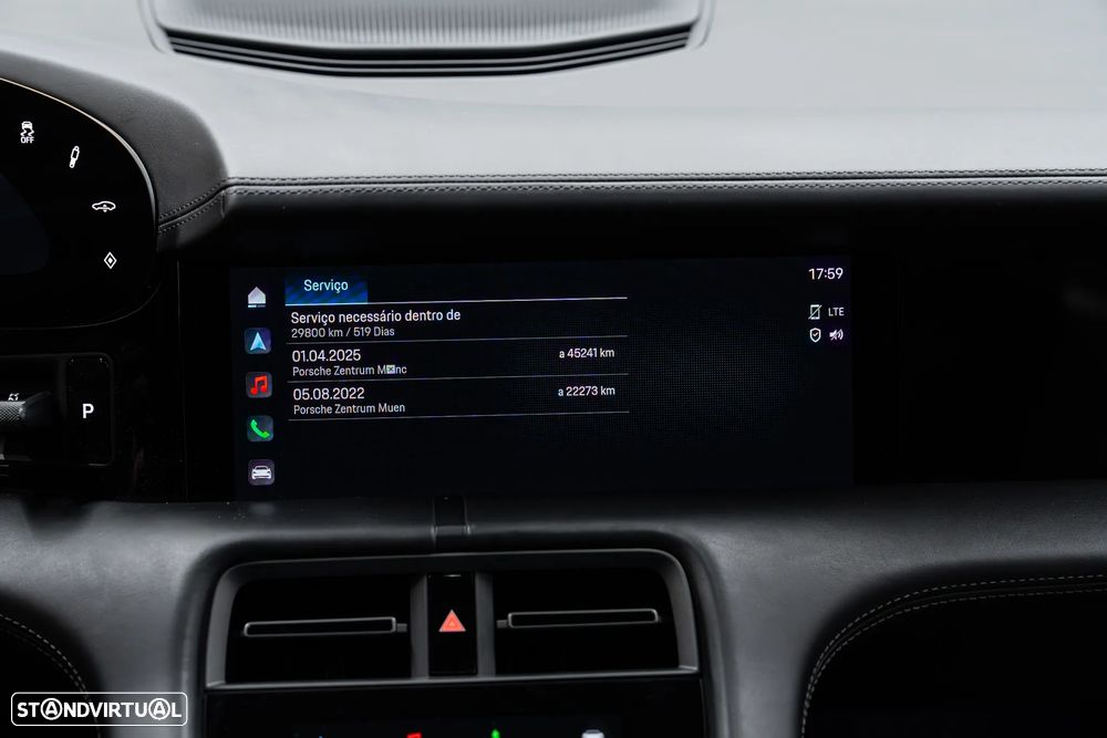 Porsche Taycan Turbo - 50