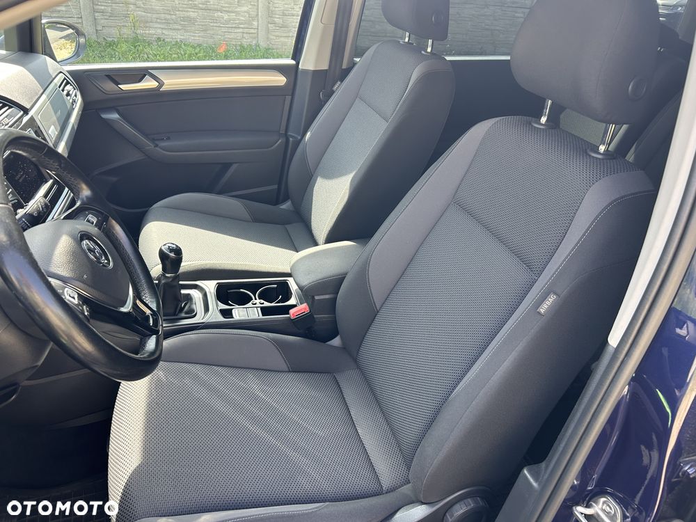 Volkswagen Touran 1.6 TDI BMT Trendline - 8