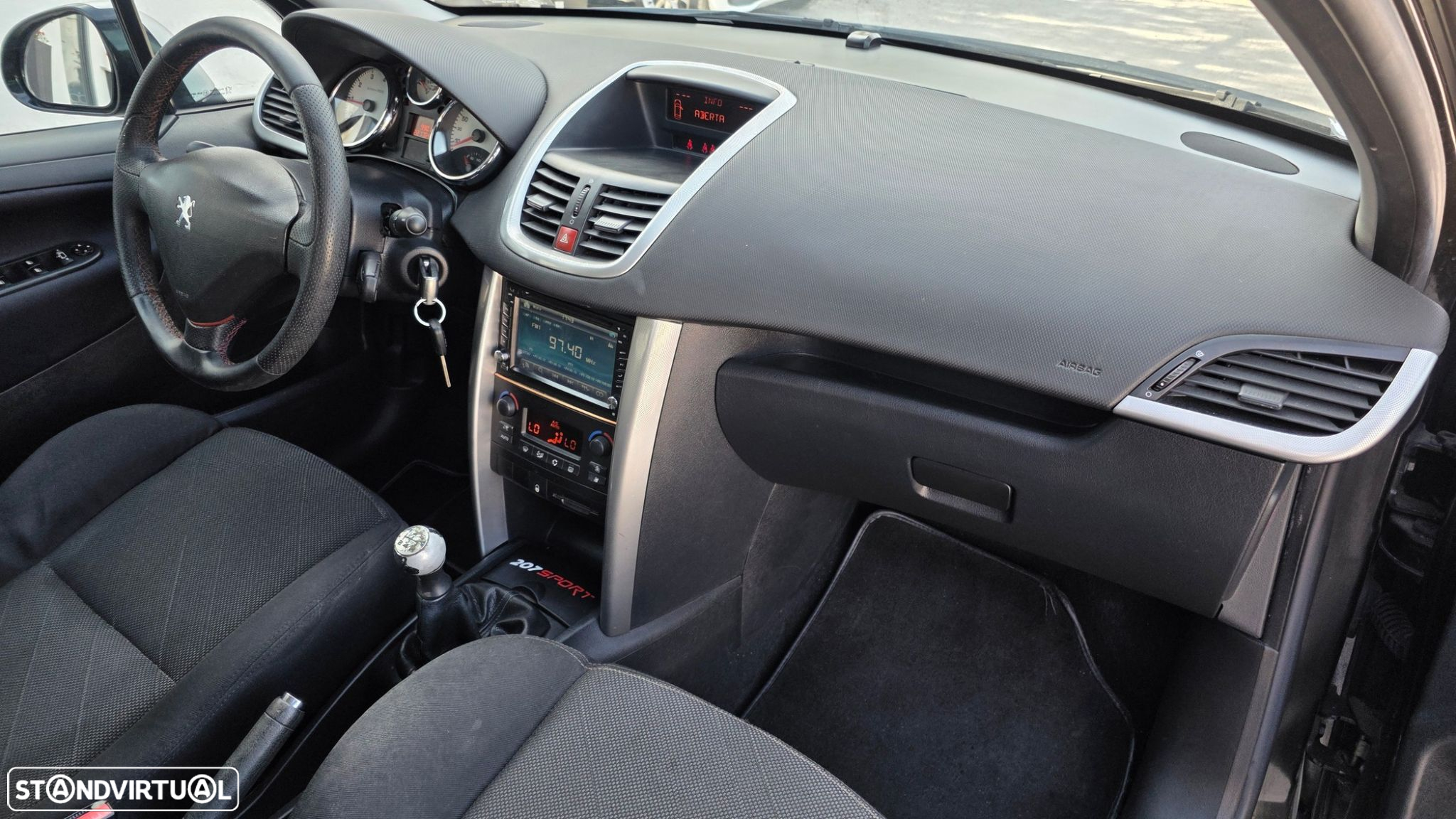 Peugeot 207 1.4 16V Sport - 13