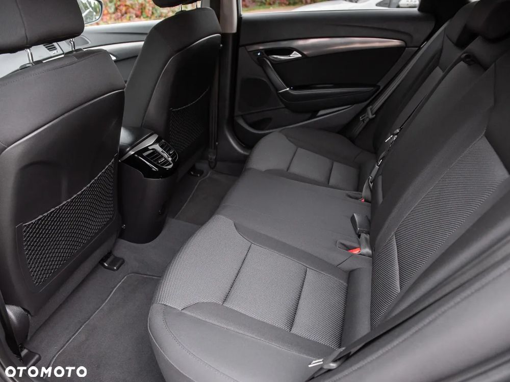 Hyundai i40 2.0 Premium - 27