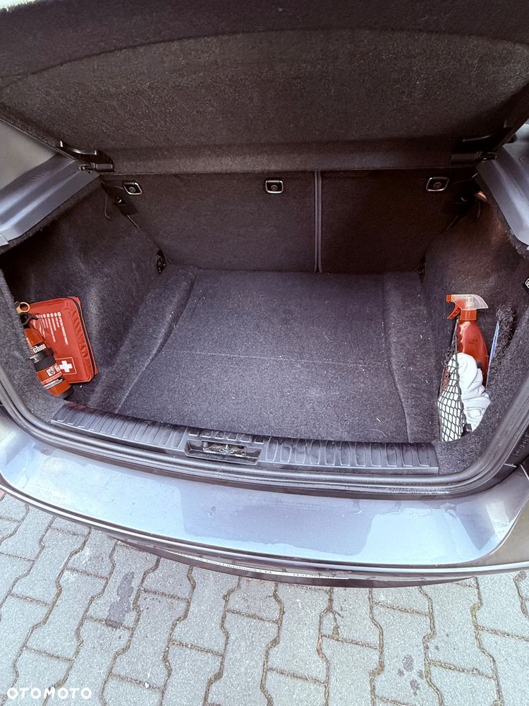 BMW Seria 1 - 13