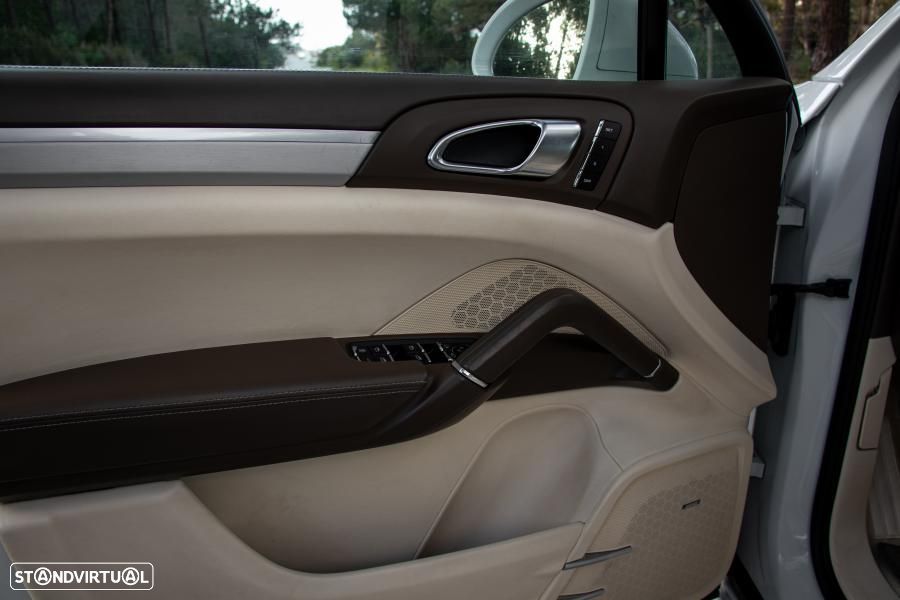 Porsche Cayenne S Hybrid - 35