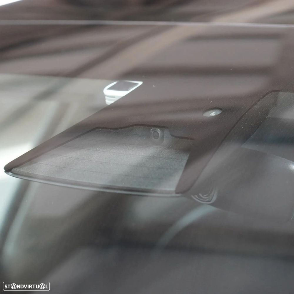 Tesla Model 3 Long Range RWD - 33