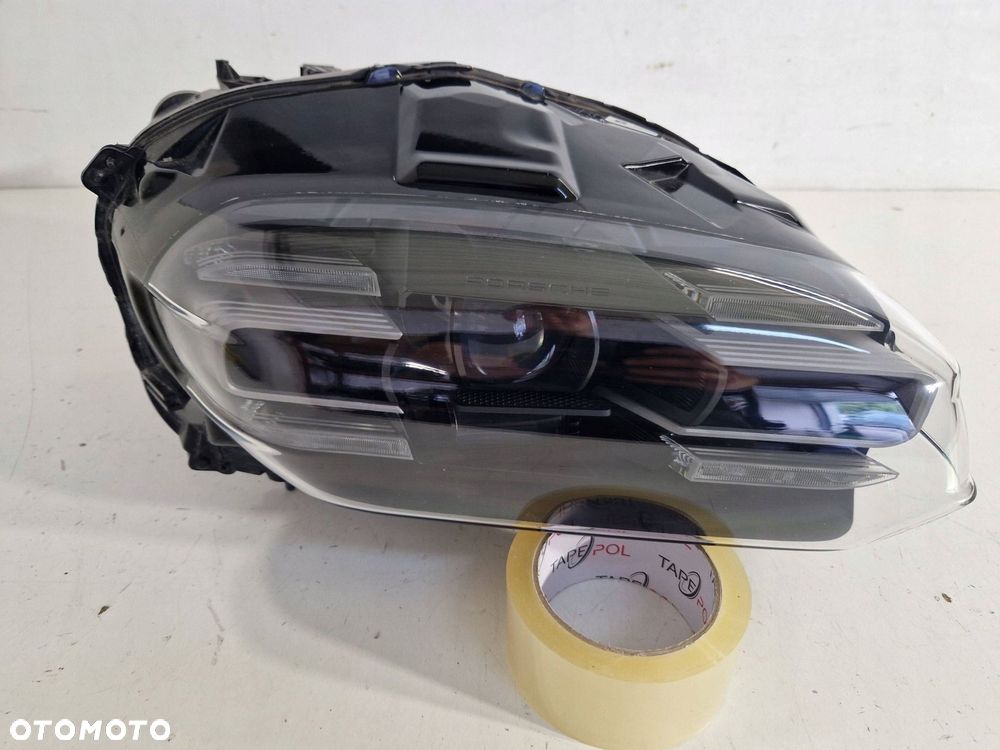 lampa prawy przód prawa przednia porsche taycan 9j1 full led eu - 1