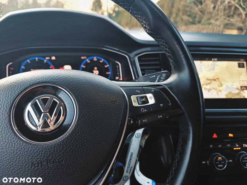 Volkswagen T-Roc 1.5 TSI ACT Premium - 27