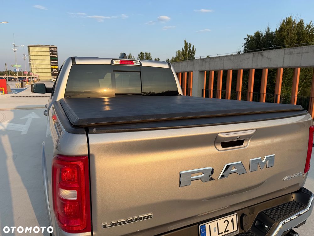 Dodge RAM - 21