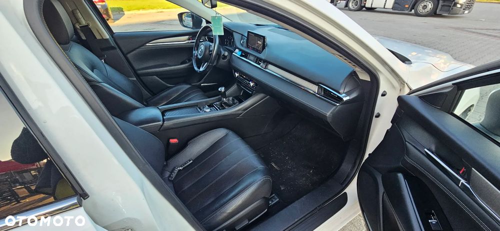 Mazda 6 2.2 D SkyPassion - 9