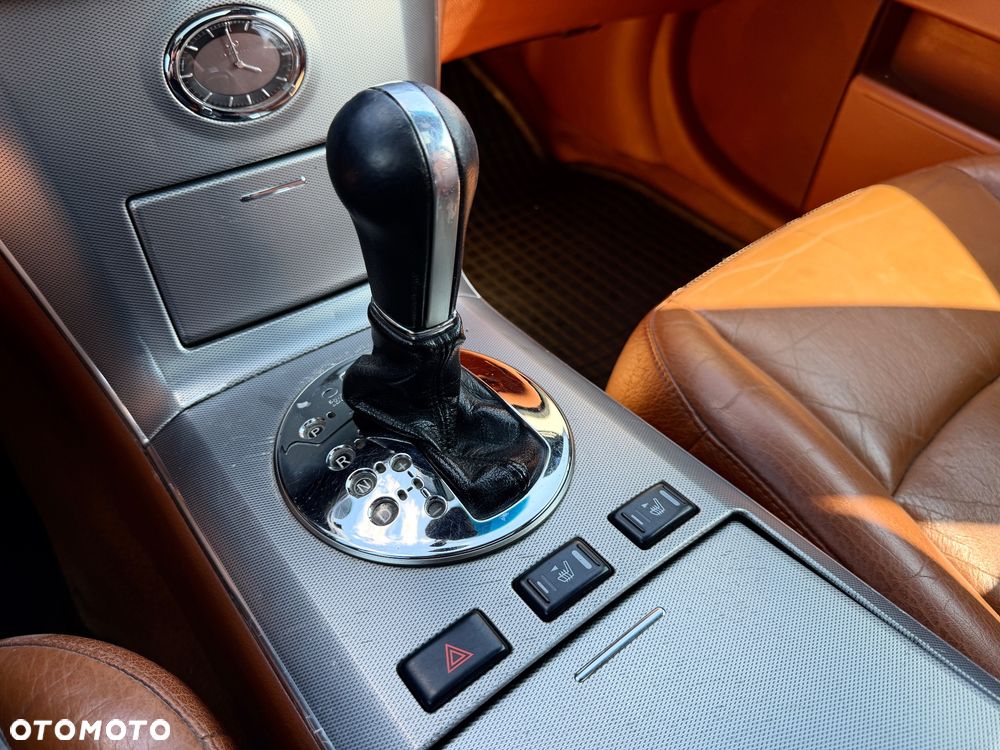 Infiniti FX - 26