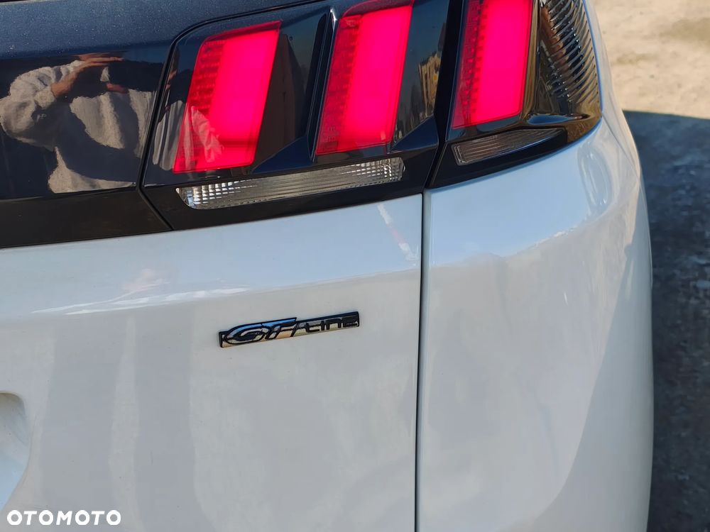 Peugeot 3008 1.2 PureTech GT S&S - 10