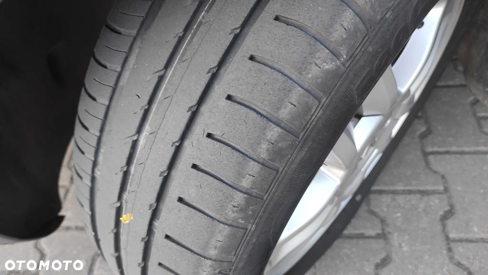 Renault Scenic 1.9 dCi FAP Conquest - 31