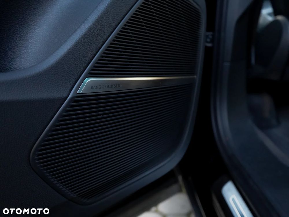 Audi SQ7 TFSI quattro tiptronic - 12