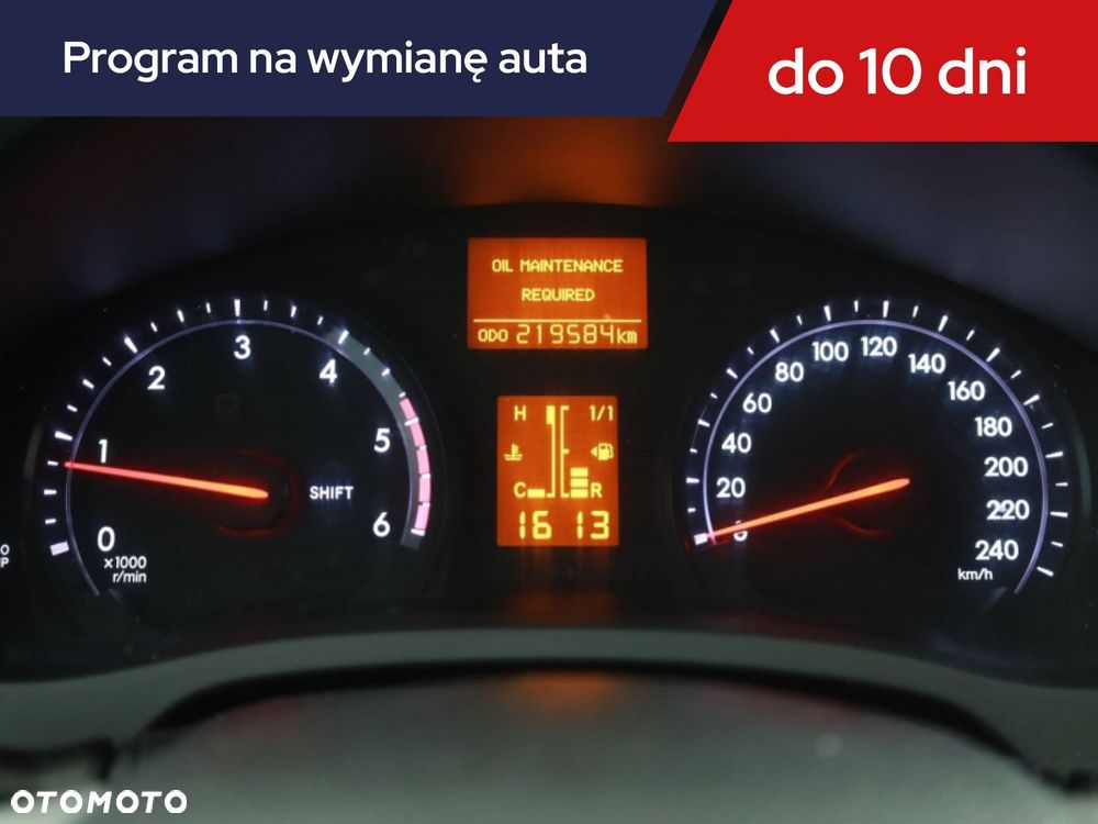 Toyota Avensis - 10