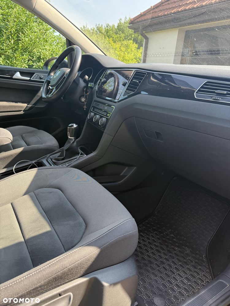 Volkswagen Golf Sportsvan - 4