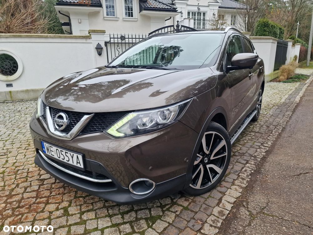 Nissan Qashqai 1.6 DCi Xtronic TEKNA - 1