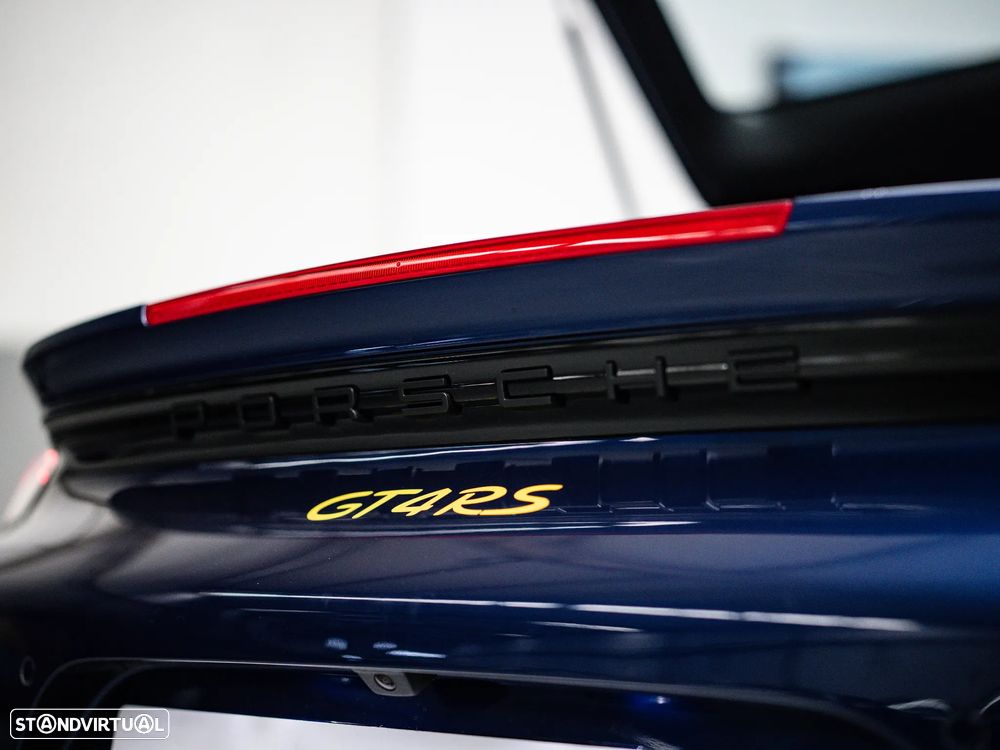 Porsche 718 Cayman GT4 RS - 12