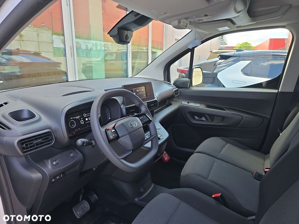 Toyota PROACE CITY - 12