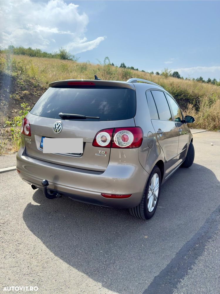 Volkswagen Golf Plus 1.6 TDI DPF Comfortline DSG - 2