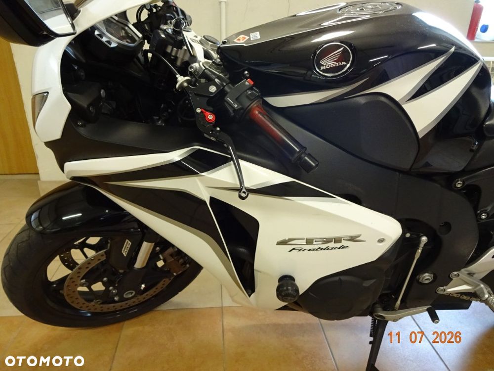 Honda CBR - 6