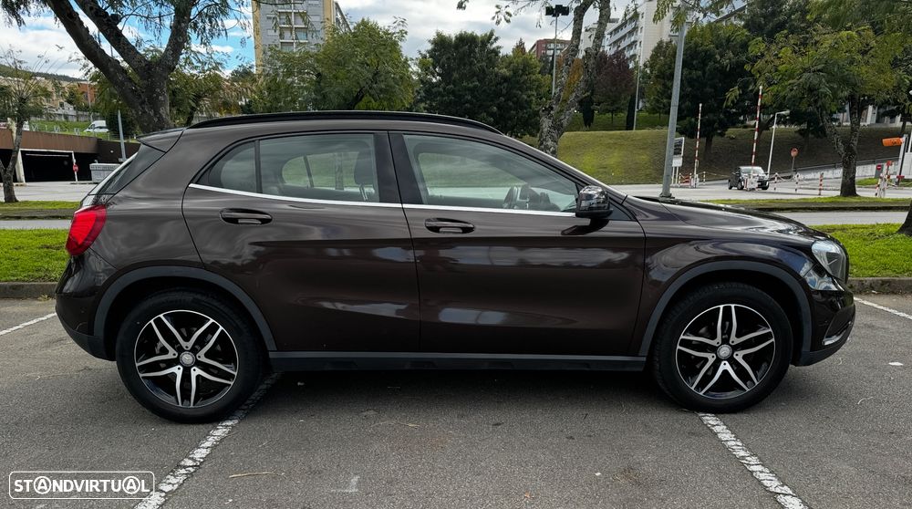 Mercedes-Benz GLA 200 CDi Urban Aut. - 4