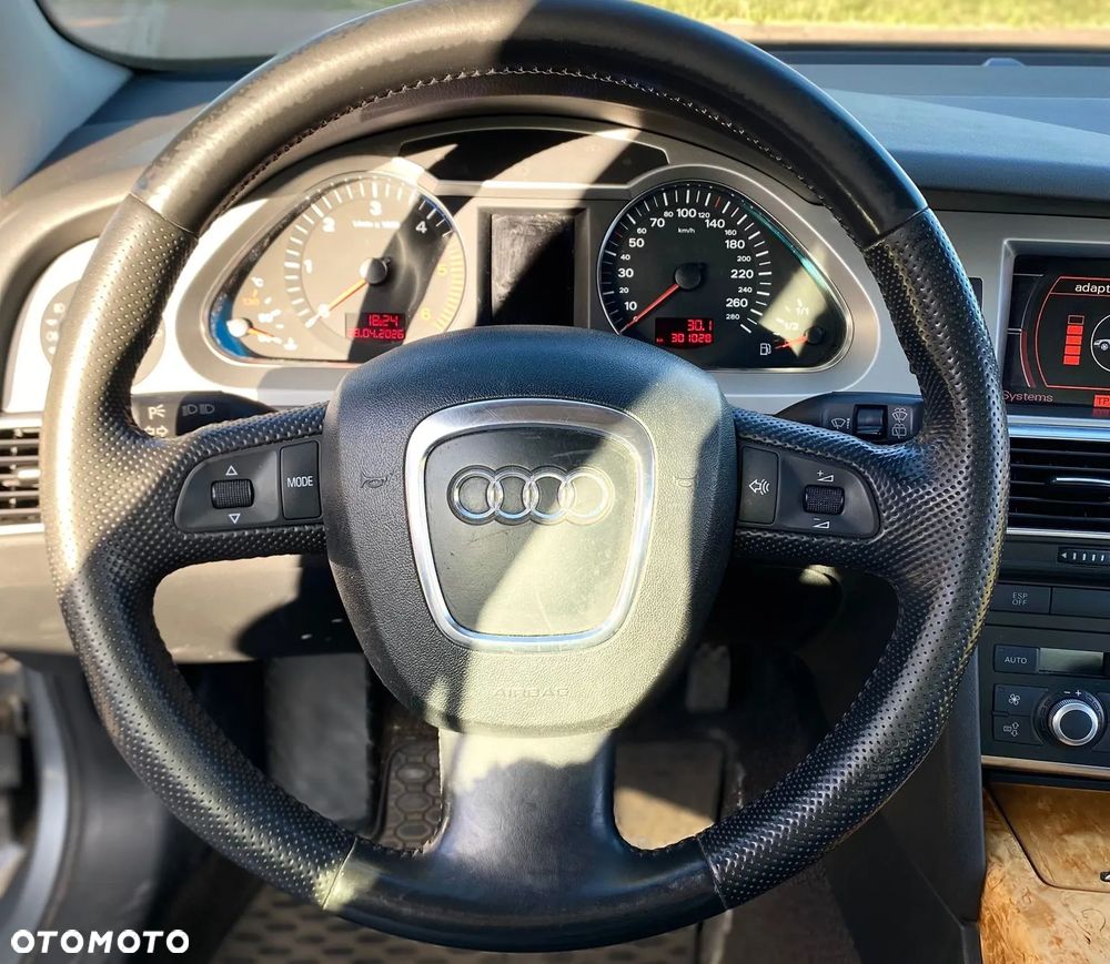 Audi A6 Allroad - 12
