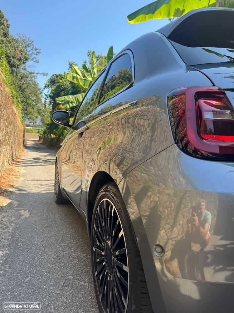 Fiat 500e 42kWh la Prima (by Bocelli) - 22