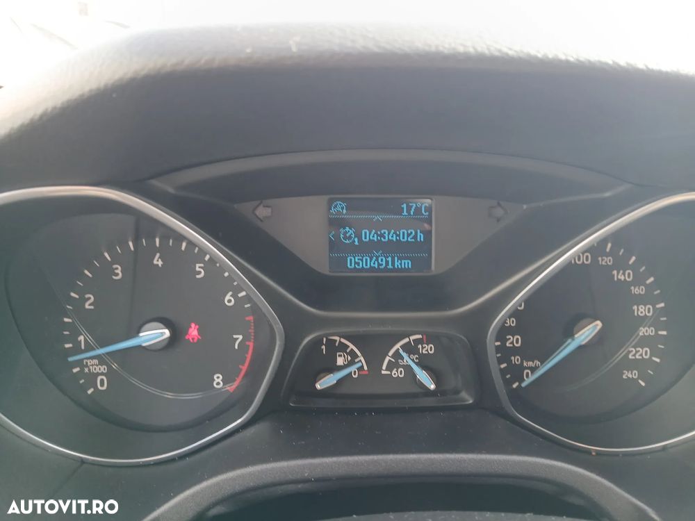Ford Focus 1.0 EcoBoost Trend - 6