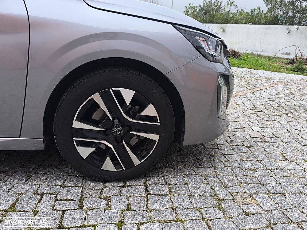 Peugeot 208 1.2 PureTech Allure - 17