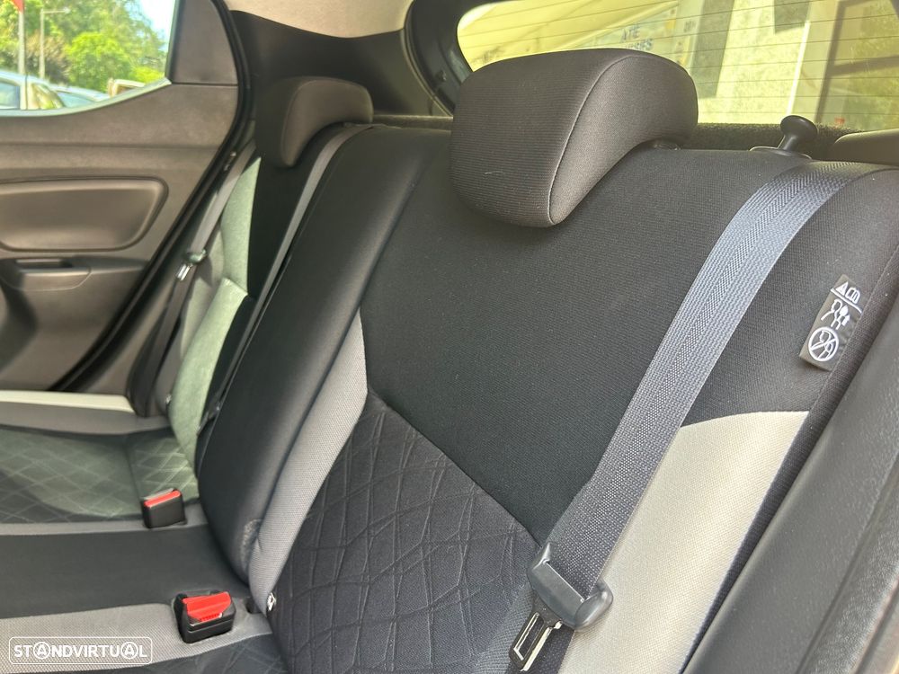 Nissan Micra 0.9 IG-T N-Connecta S/S - 11