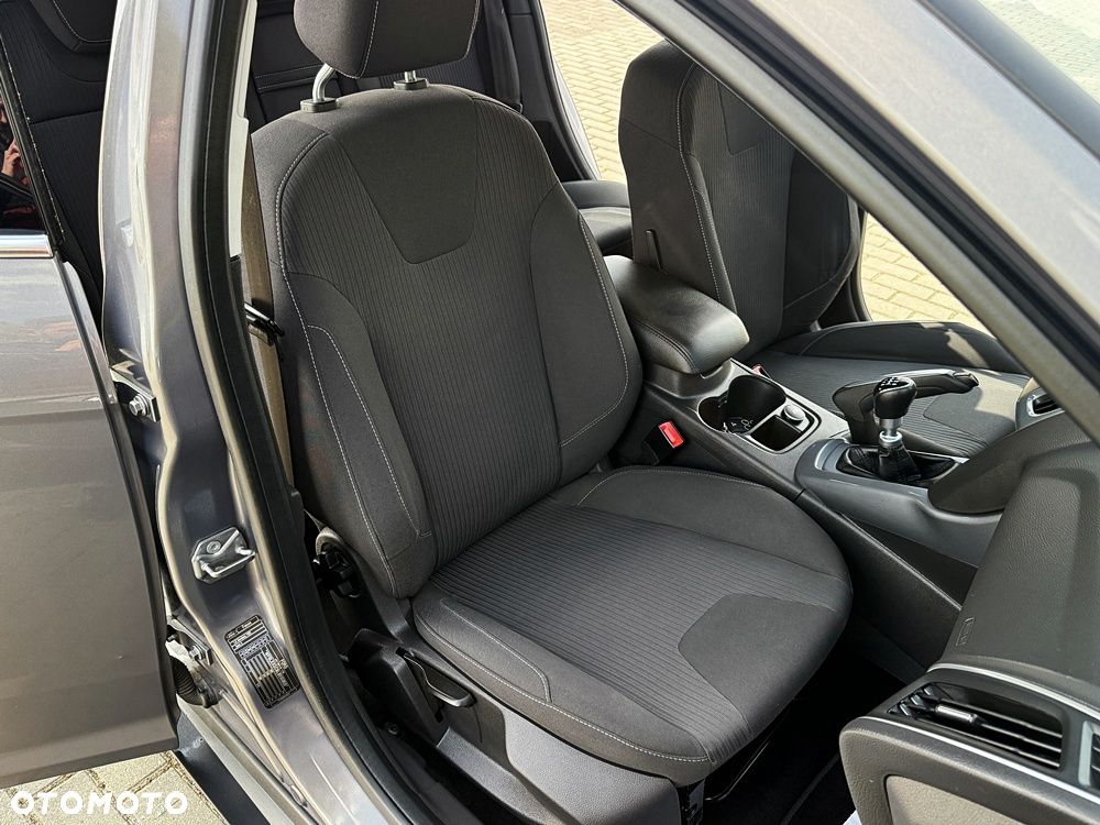 Ford Focus 1.6 TDCi DPF Titanium - 26