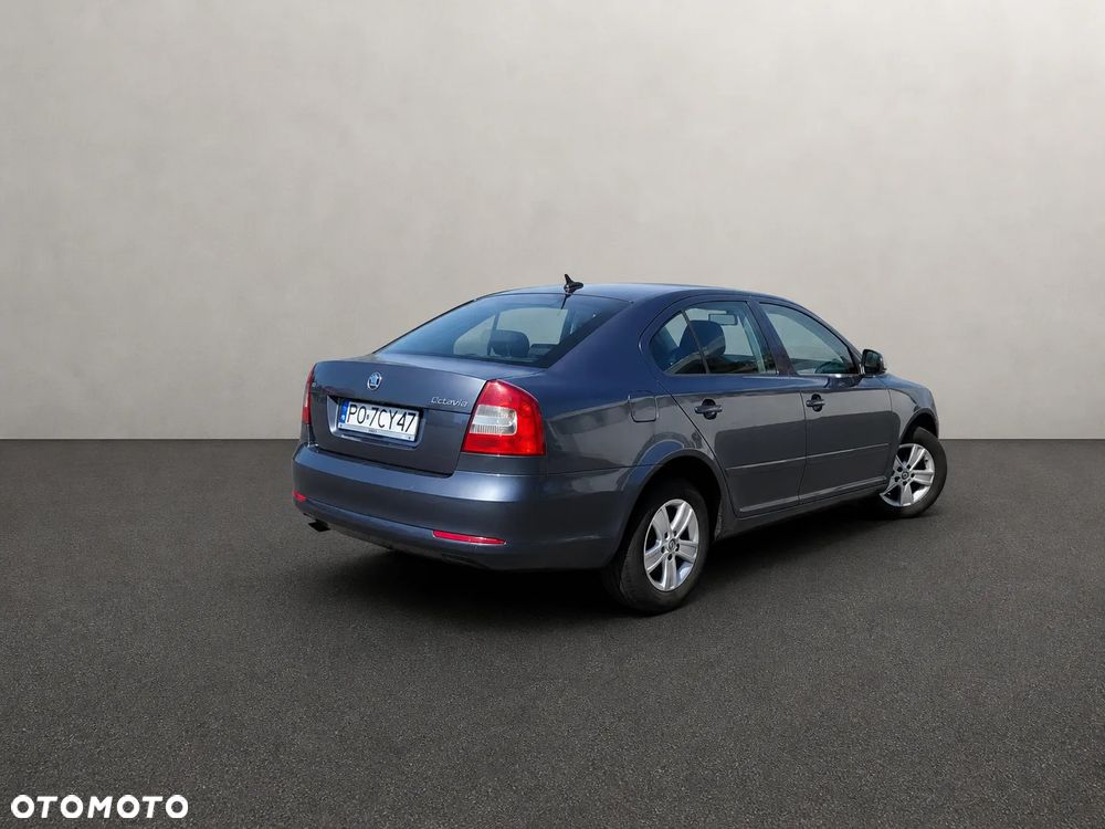 Skoda Octavia 1.6 TDI DPF FAMILY - 4