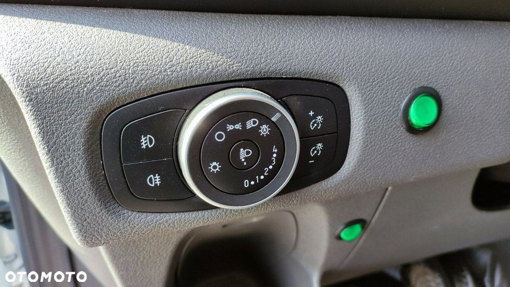 Ford Transit Custom - 29