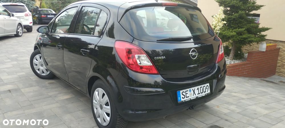 Opel Corsa 1.4 16V Color Edition - 3