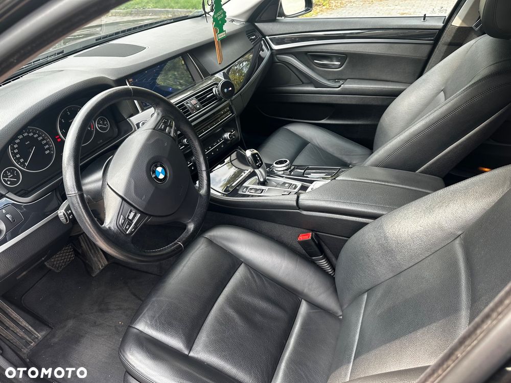BMW Seria 5 - 25