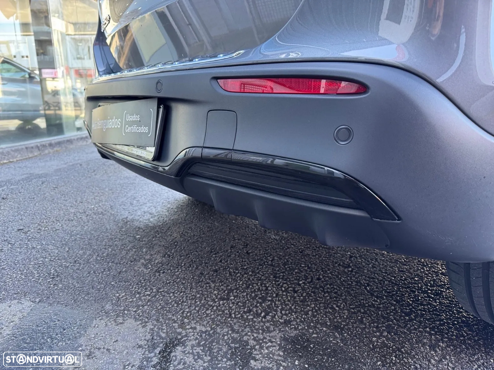 Mercedes-Benz EQA 250+ AMG Line - 30